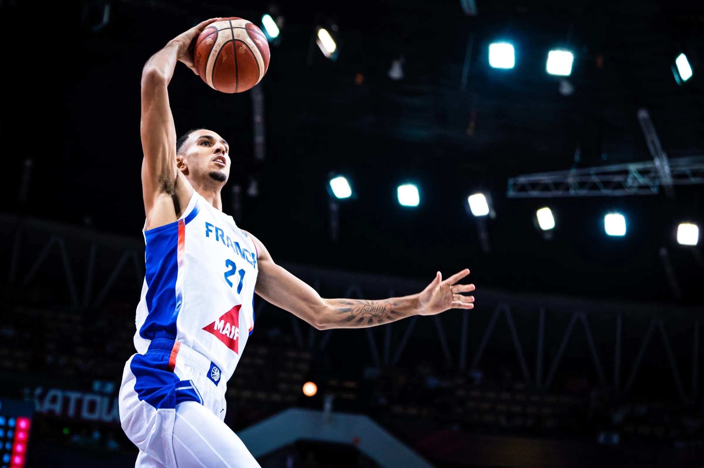 Zaharijs Risacher ir gatavs lidot uz vanagiem šajā sezonā?