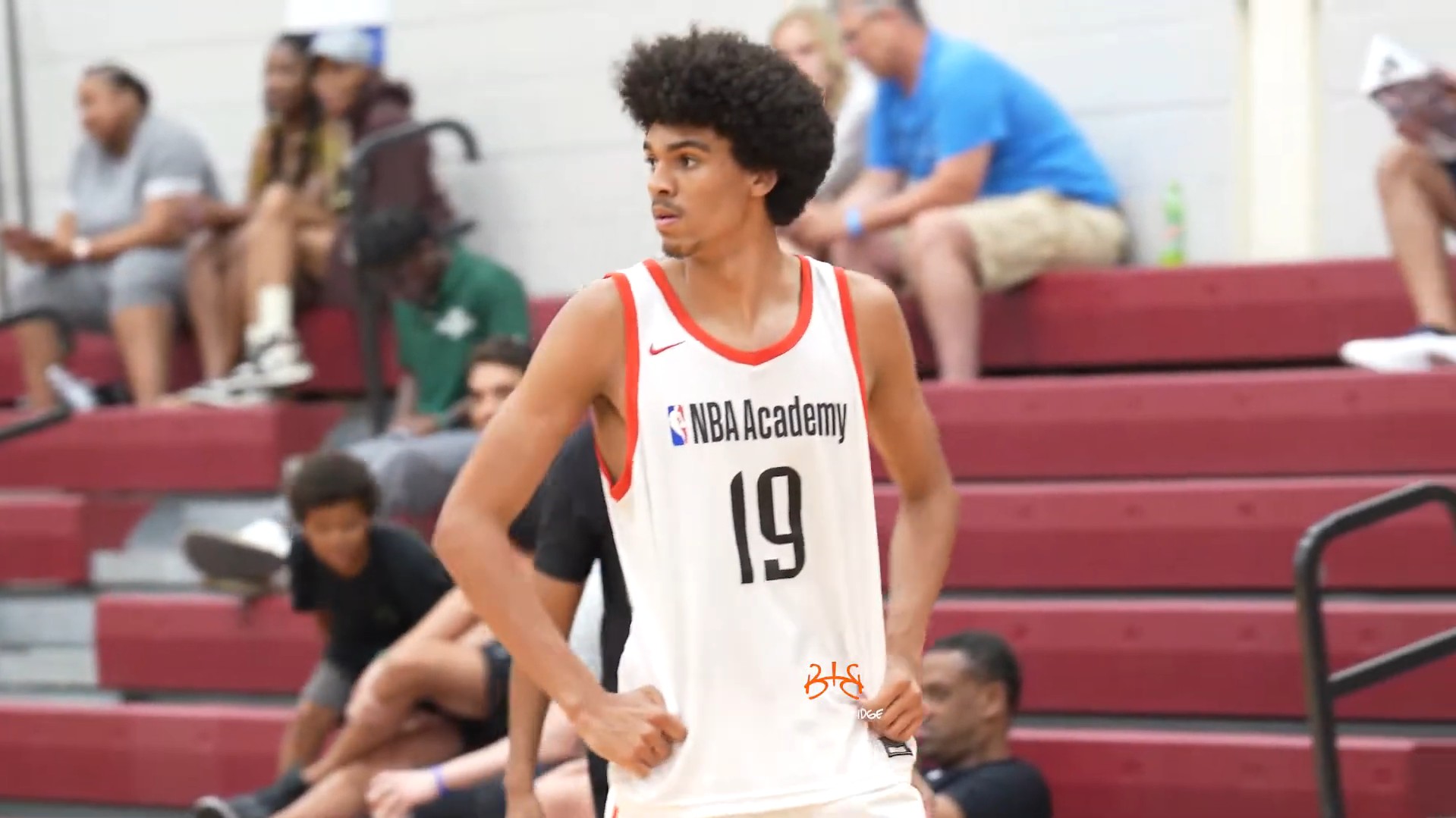 Oskaram Vembanjamam ir liels panākums ar SIG Strasbourg Espoirs