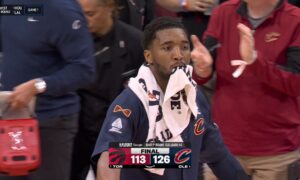 Cavaliers – Raptors (126-113): Klīvlenda iekļūst izslēgšanas spēlēs, sērijā 1-0!