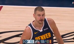 Denvera loģiski paņem 5. spēli (125:113): Nikola Jokičs triple double, Spensers Džonss X faktorā!